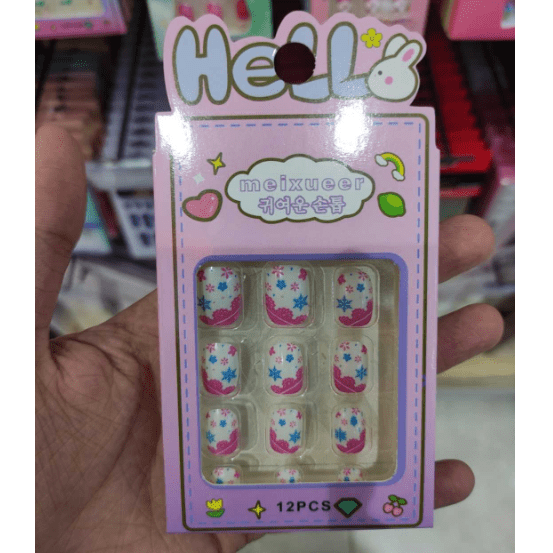 Uñas de niñas
