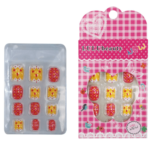 Uñas de niñas
